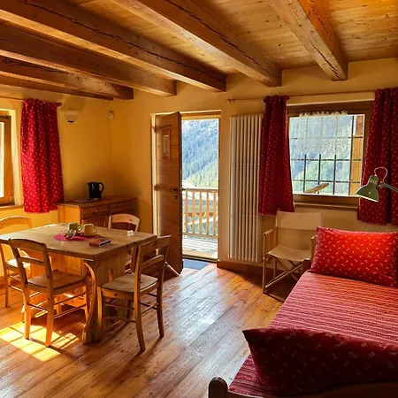 La Thuillettaz Maison De Montagne Alloggio in famiglia Saint-Rhemy-En-Bosses