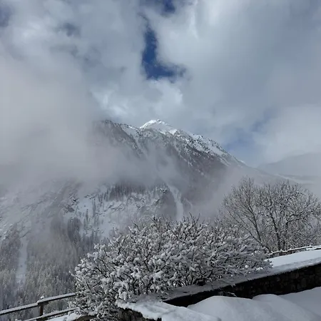 La Thuillettaz Maison De Montagne *